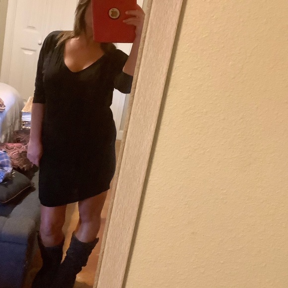 NEW LISTING❗️VELVET by Graham & Spencer fo… - Picture 13 of 16